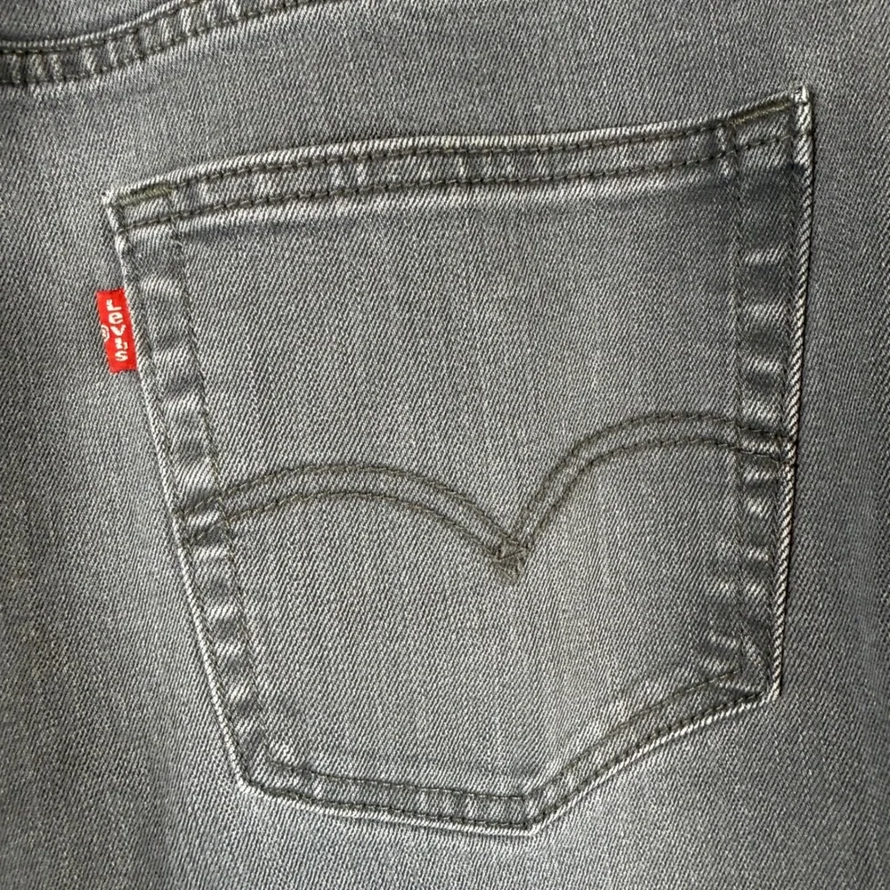 Levi's 541 Mens Athletic Tapered Jeans 34x31 Grey Denim Everyday Wear Normcore